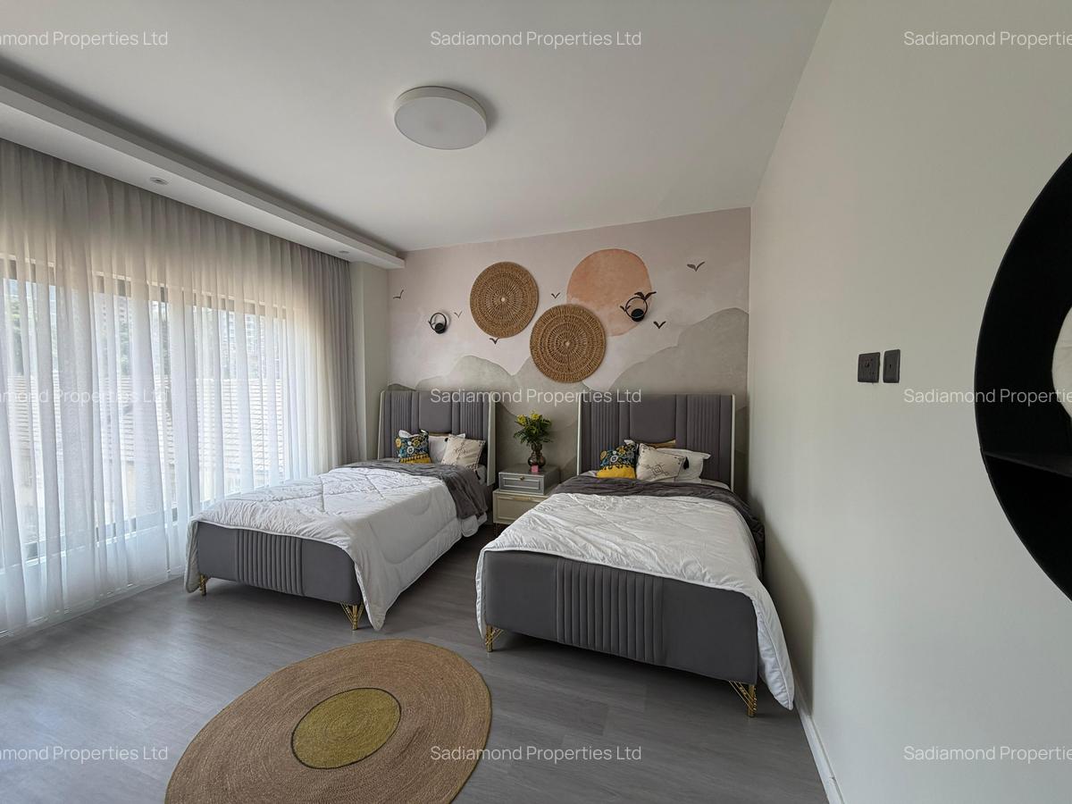 3 Bed Apartment with Swimming Pool in Parklands - 3