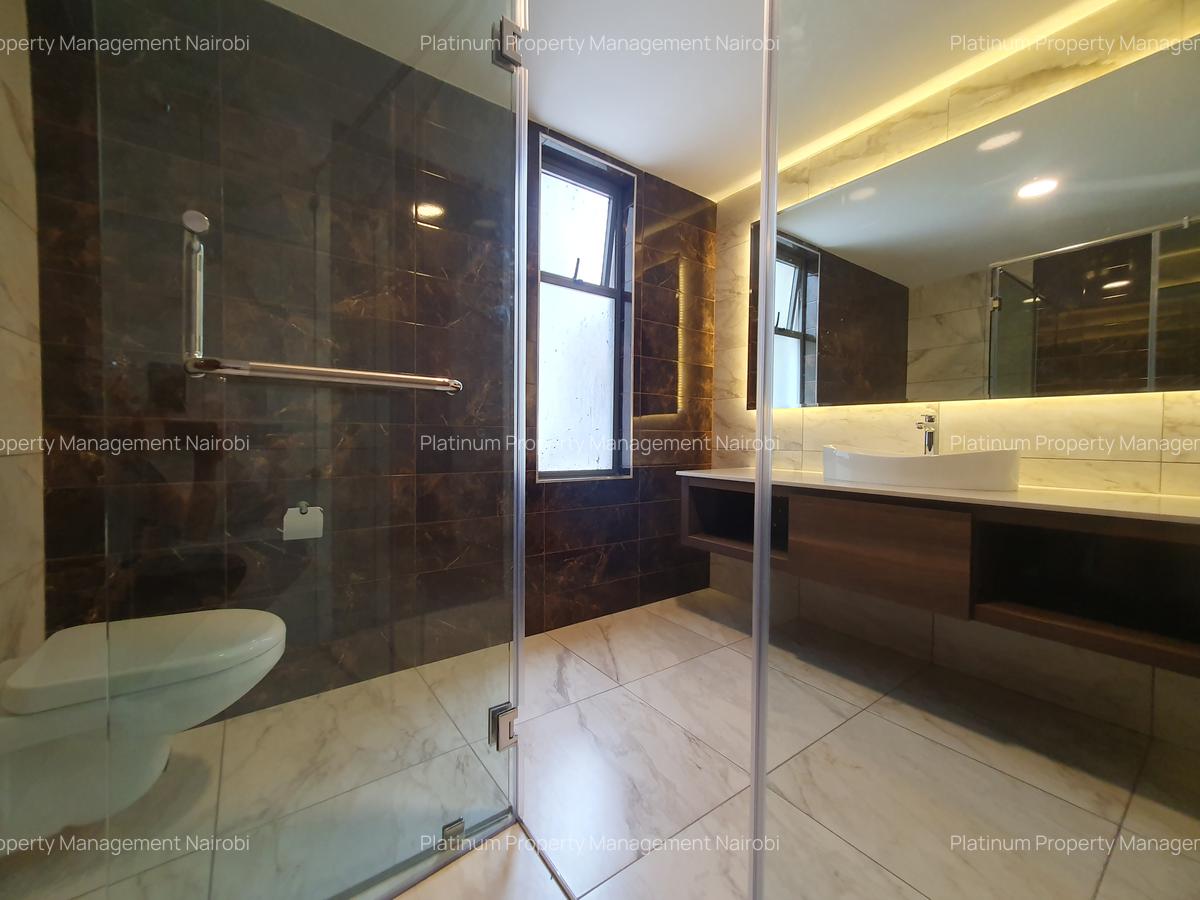 Serviced 3 Bed Apartment with En Suite at Brookside Gardens - 13