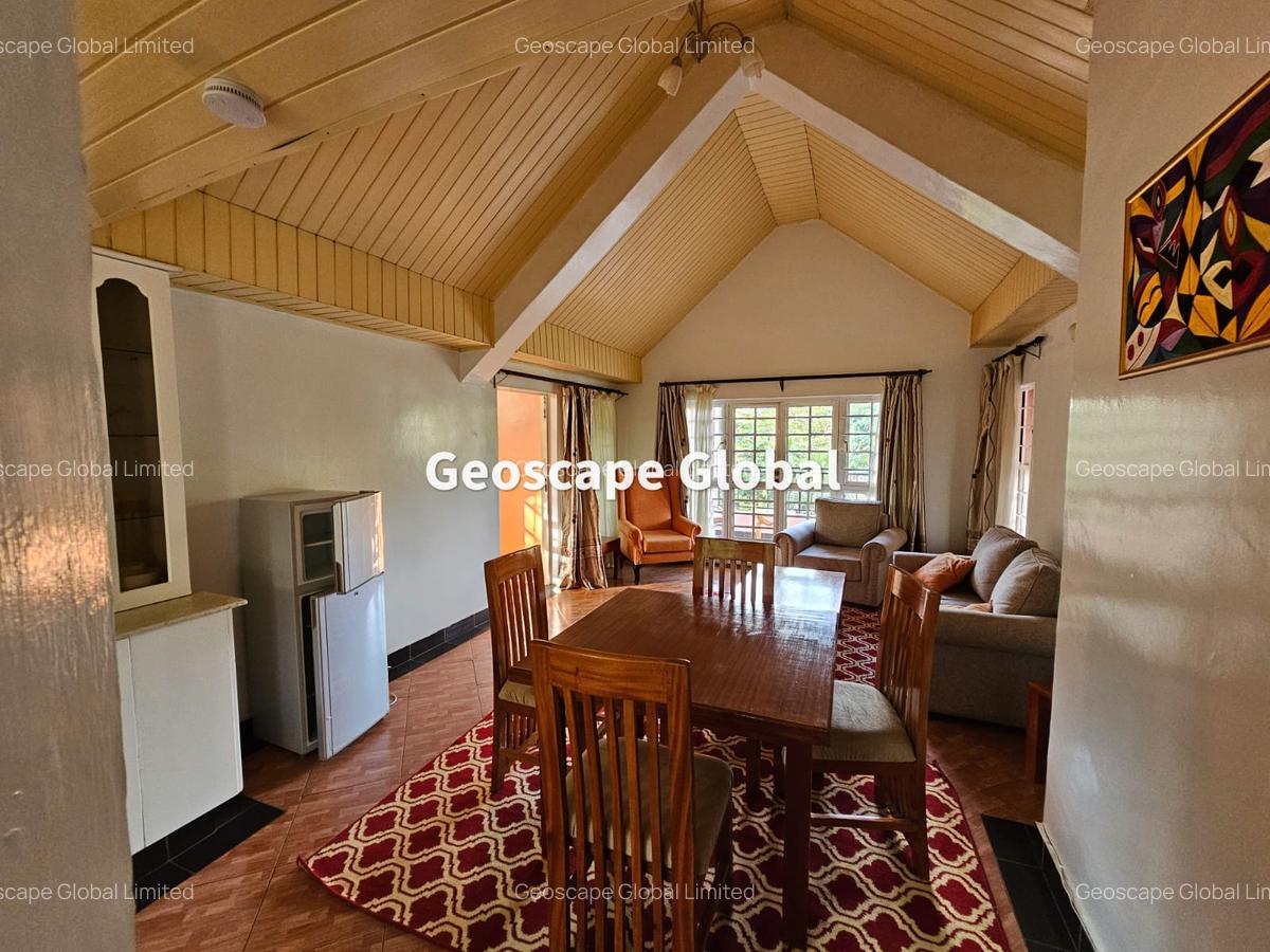 Serviced 2 Bed Apartment with En Suite in Rosslyn - 2