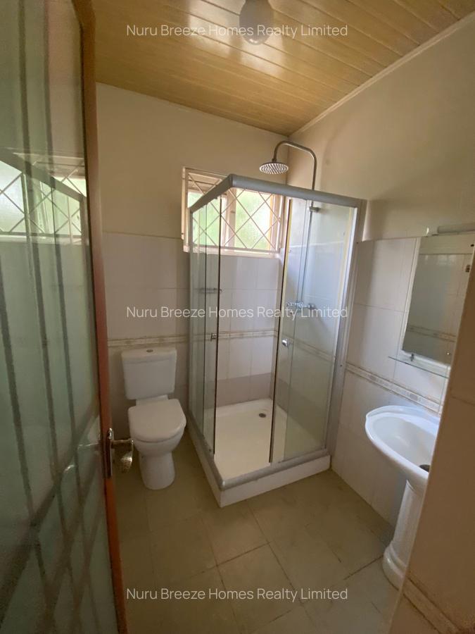 4 Bed Townhouse with En Suite in Runda - 6