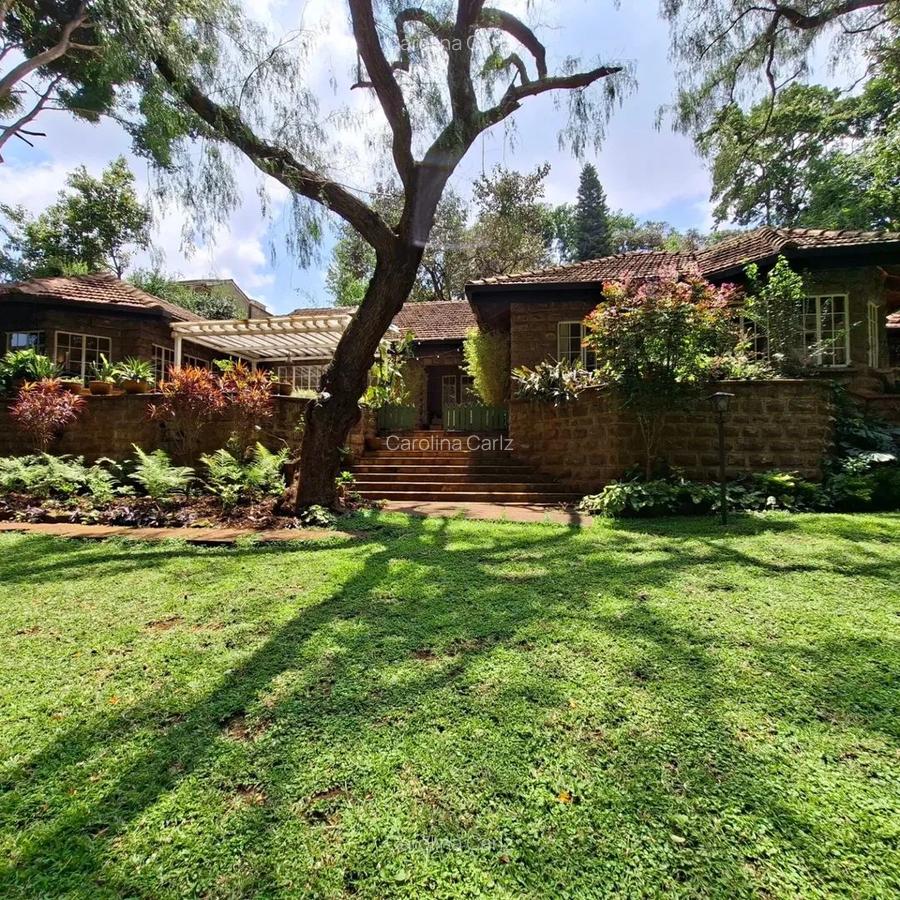 3 Bed House with En Suite at Kyuna - 1