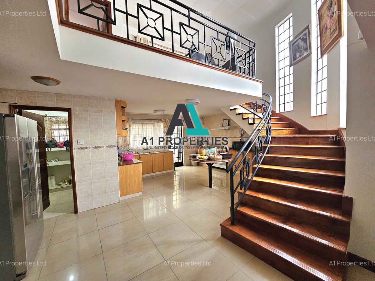 4 Bed Townhouse with En Suite in Lavington - 6