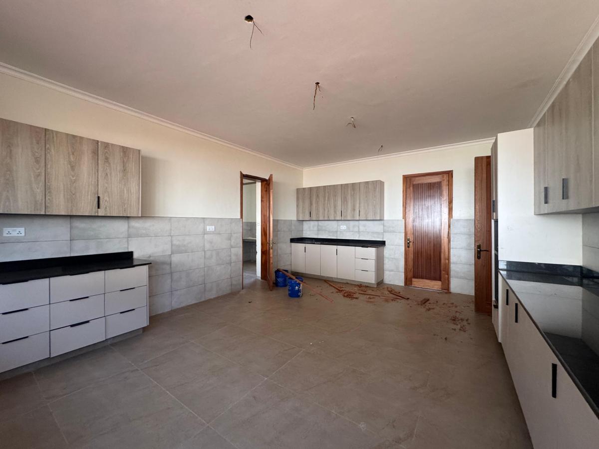 5 Bed Townhouse with En Suite in Loresho - 3