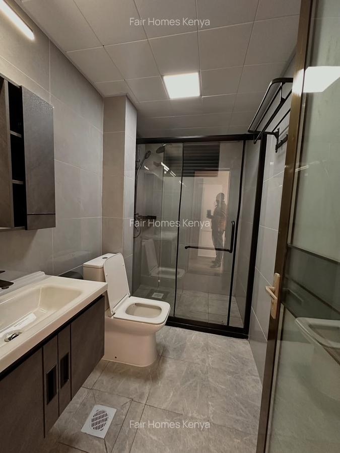 2 Bed Apartment with En Suite at Riverside Drive - 6