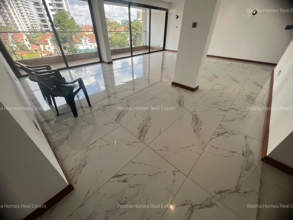 3 Bed Apartment with En Suite at Makueni Road - 16