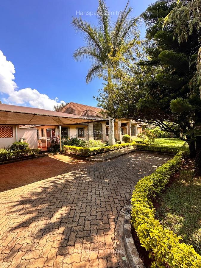 4 Bed House with En Suite in Karen - 2