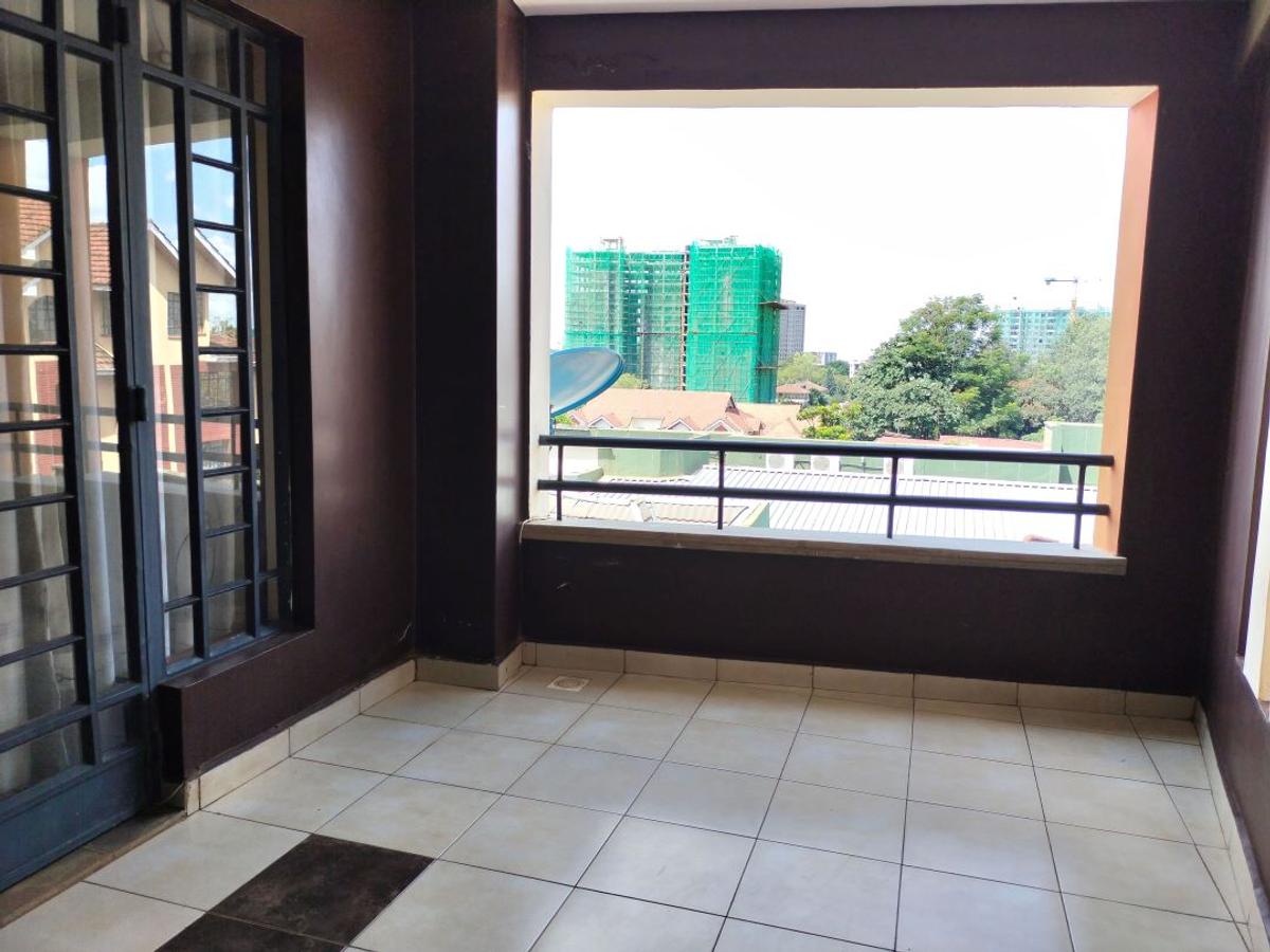 3 Bed Apartment with En Suite in Westlands Area - 3