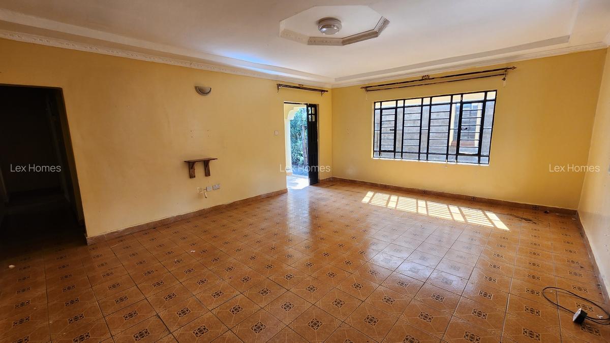 3 Bed House with En Suite at Oloika - 4