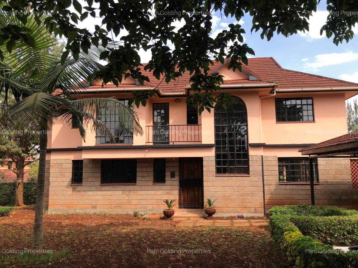 4 Bed House with En Suite in Runda - 1