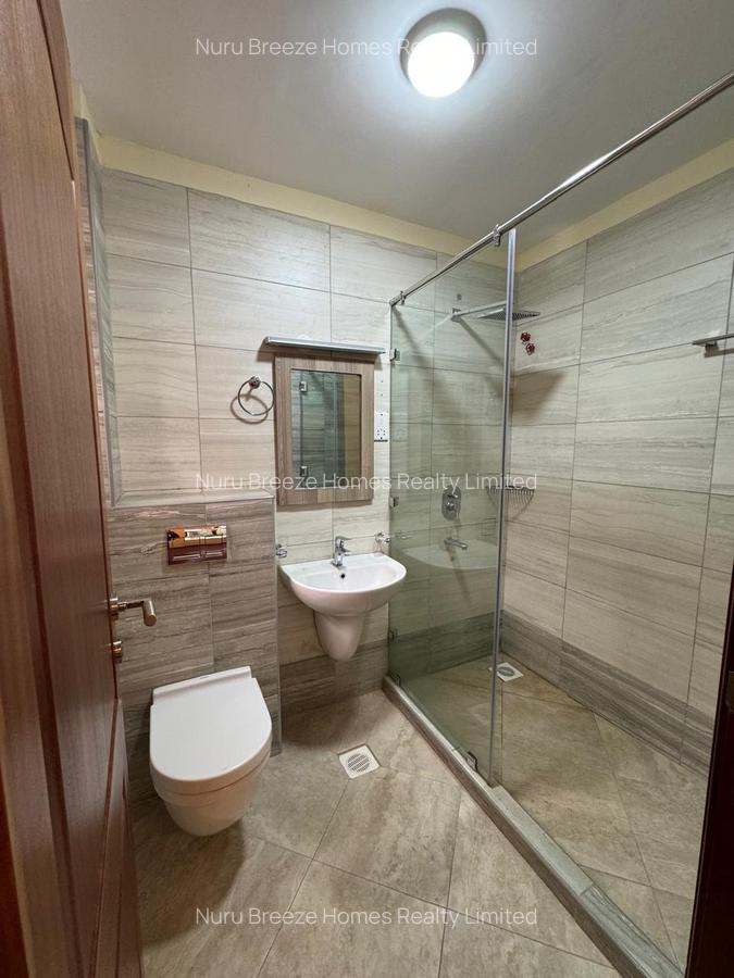 5 Bed Townhouse with En Suite in Lavington - 13