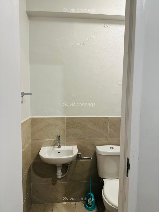 3 Bed Apartment with En Suite at Nyeri Road - 8