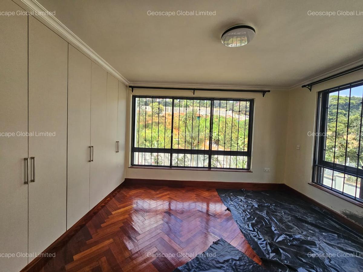 5 Bed House with En Suite in Loresho - 4