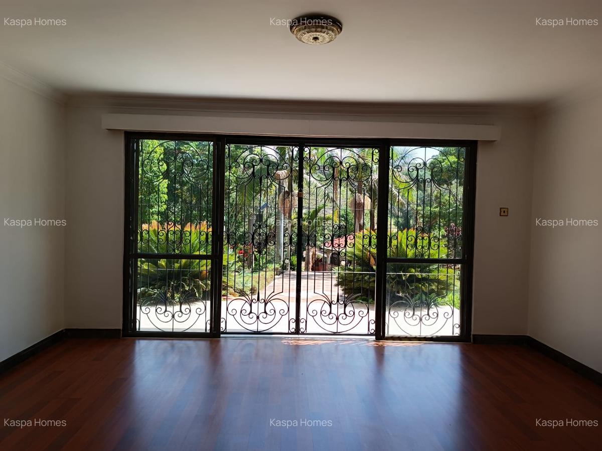 6 Bed House with En Suite in Gigiri - 2