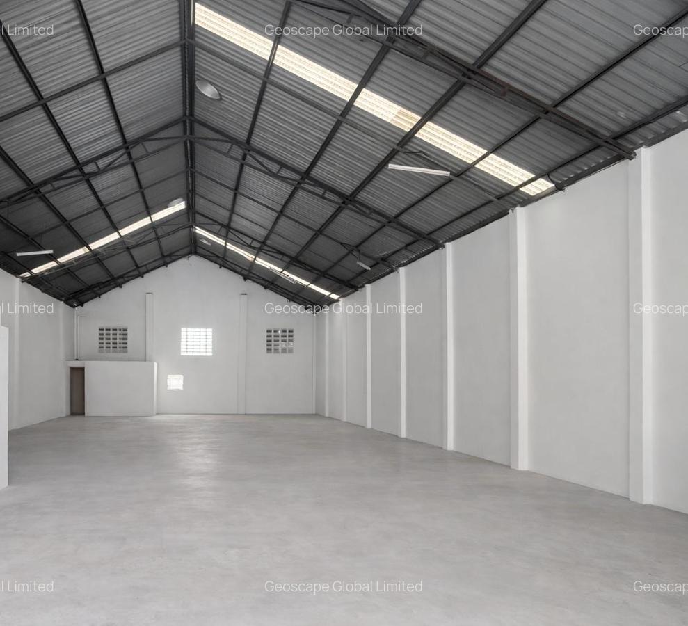 6,000 ft² Warehouse with Parking in Eastern ByPass - 1