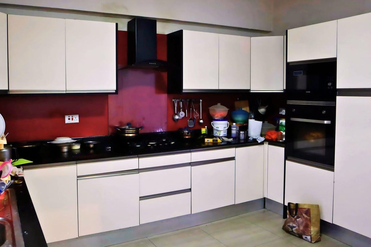 4 Bed Apartment with En Suite in Parklands - 4