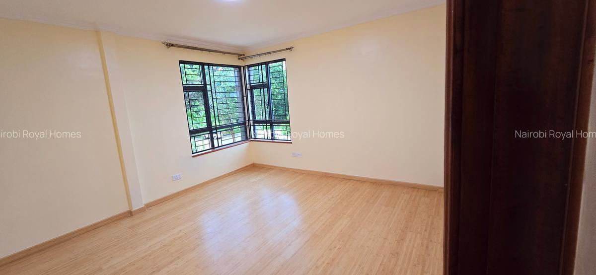 5 Bed Townhouse with En Suite at Off James Gichuru - 13