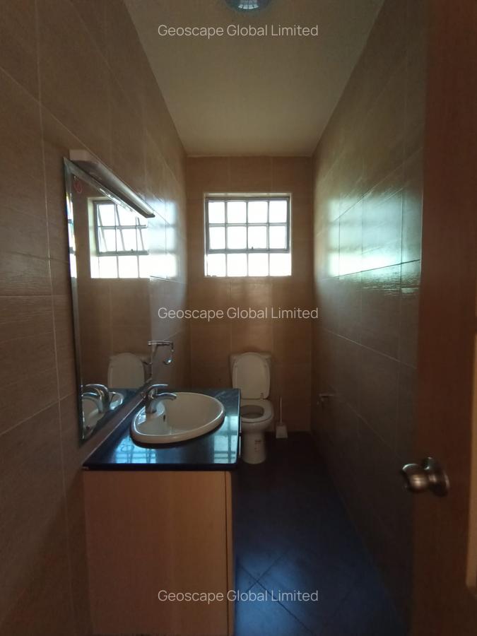 4 Bed House with En Suite in Karen - 11