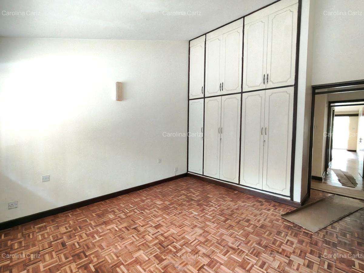 5 Bed Townhouse with En Suite at Peponi Road - 19