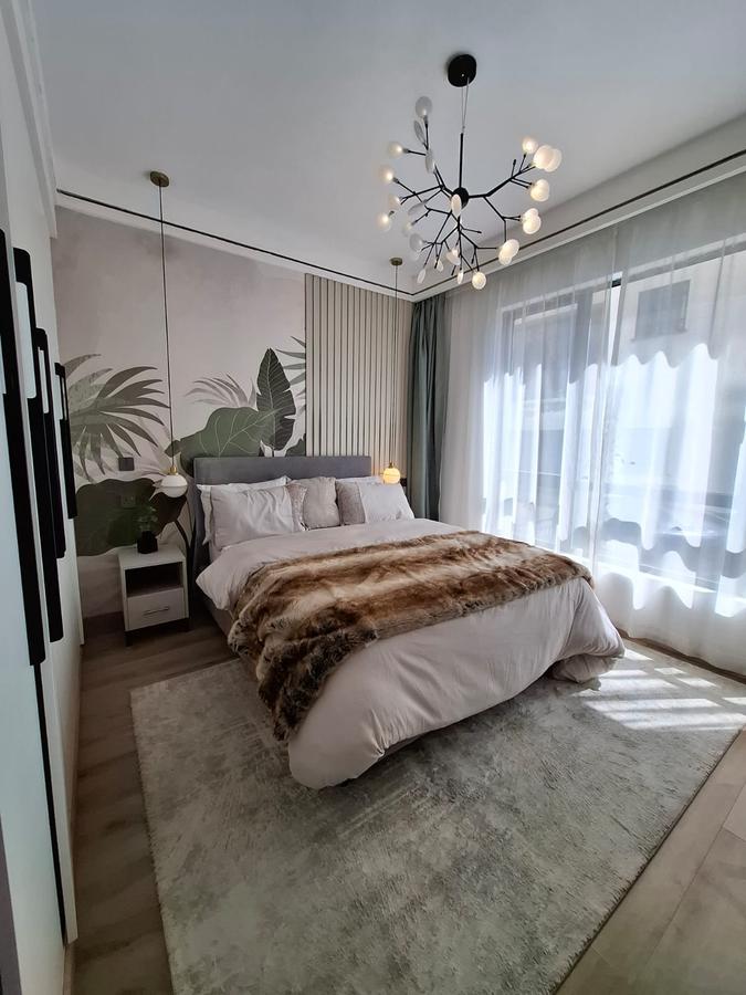 1 Bed Apartment with En Suite in Lavington - 6
