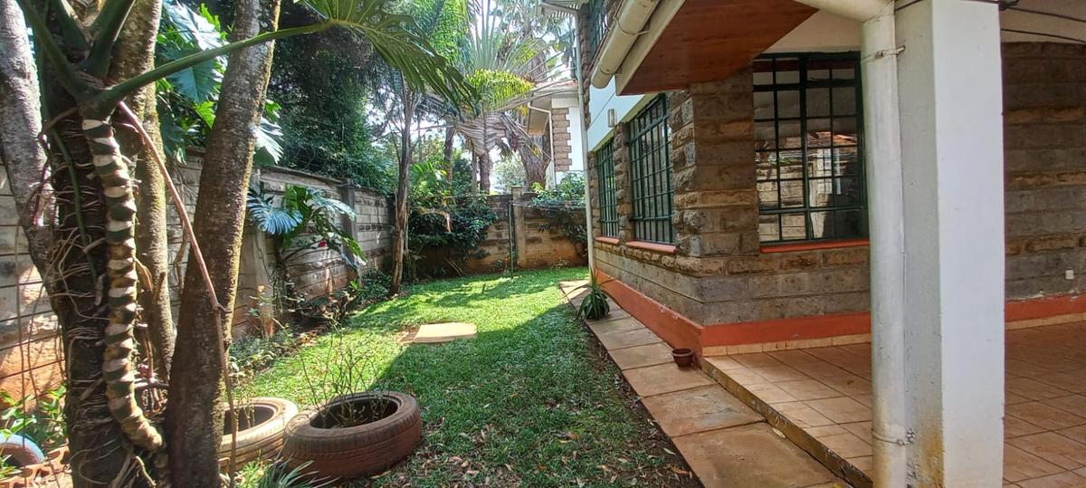 4 Bed Townhouse with En Suite at Lavington Green - 3