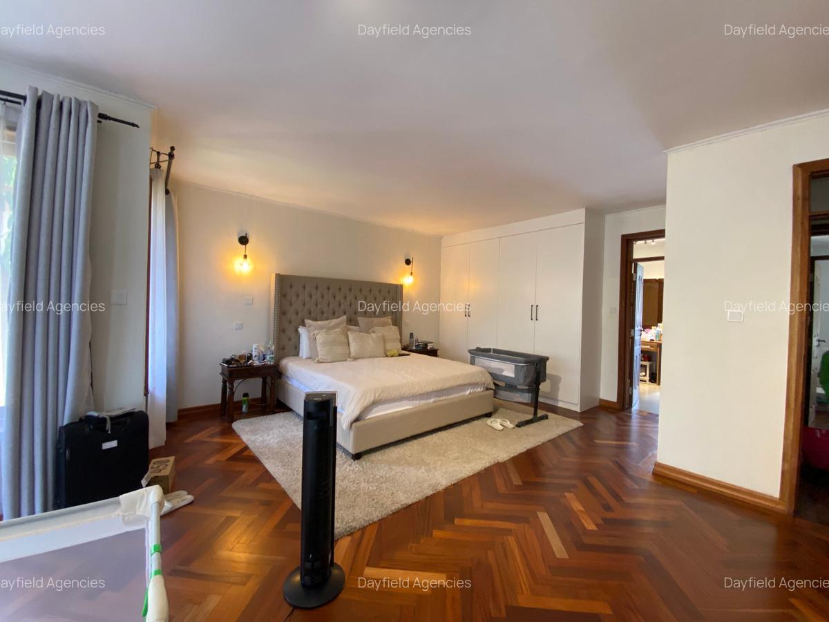 5 Bed House with En Suite in Spring Valley - 7