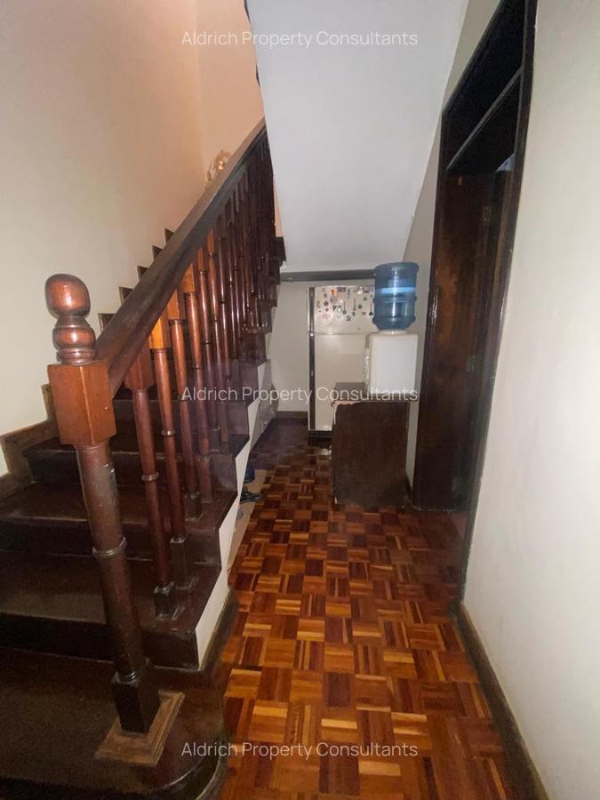 4 Bed Townhouse with En Suite in Parklands - 8