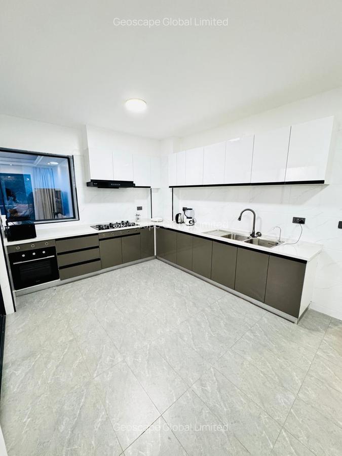 4 Bed Apartment with En Suite in Kilimani - 14
