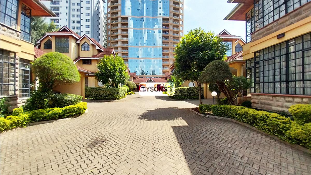 5 Bed Villa with En Suite in Kileleshwa - 15