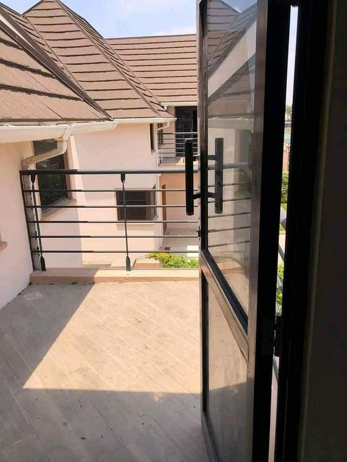 5 Bed Townhouse with En Suite at Mwananchi Road - 15