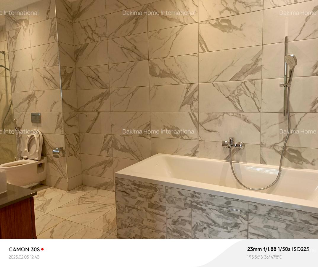 Furnished 3 Bed Apartment with En Suite in Rhapta Road - 12