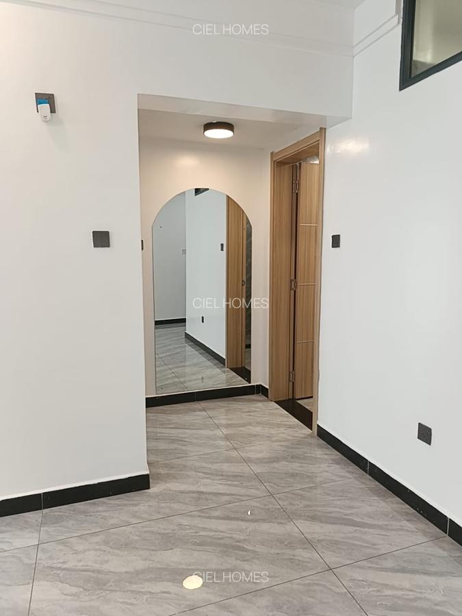 1 Bed Apartment with Swimming Pool at Wood Avenue - 3