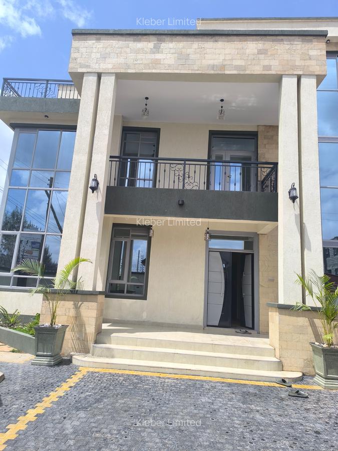 5 Bed House with En Suite in Syokimau - 1