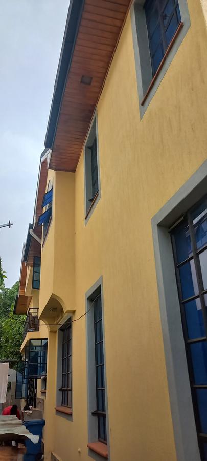 4 Bed Townhouse with En Suite in Lavington - 1