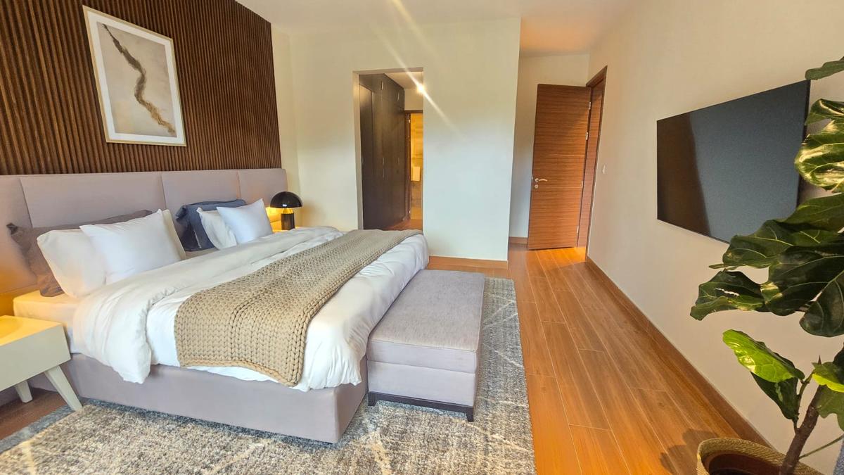 3 Bed Apartment with En Suite in Riverside - 13