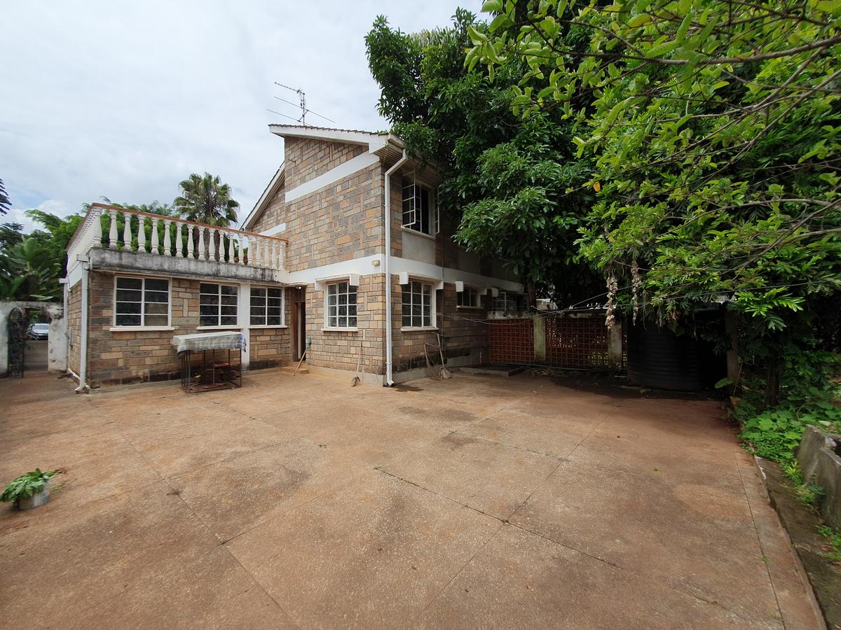 4 Bed House with En Suite in Gigiri - 11