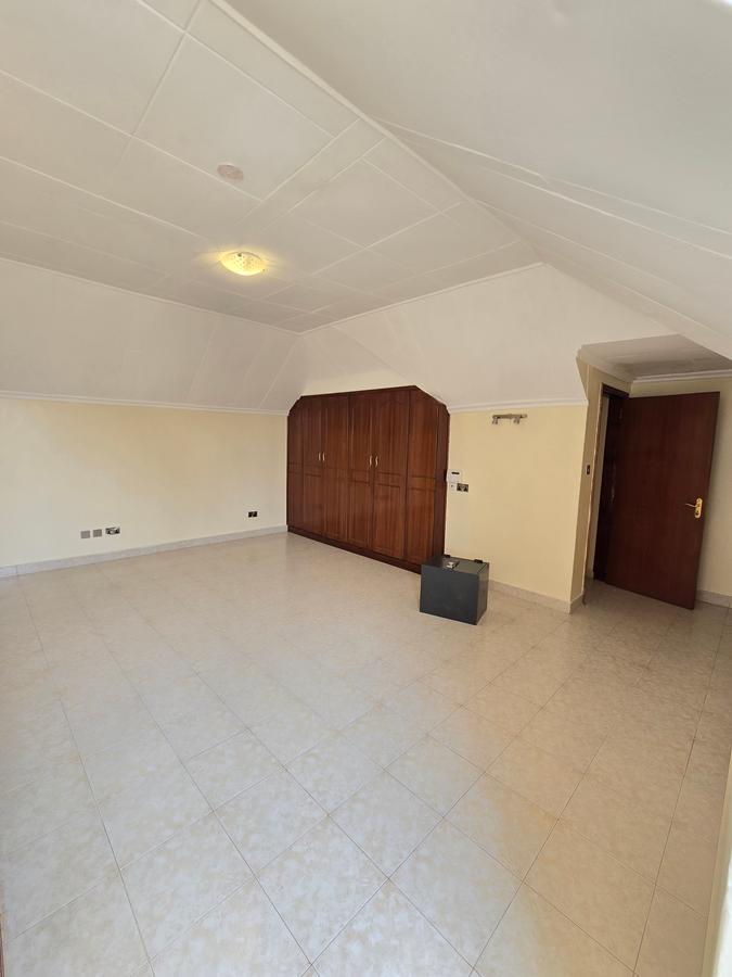 3 Bed Apartment with En Suite at Eliud Mathu - 13