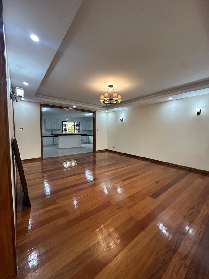 7 Bed Villa with En Suite at Nyari - 4