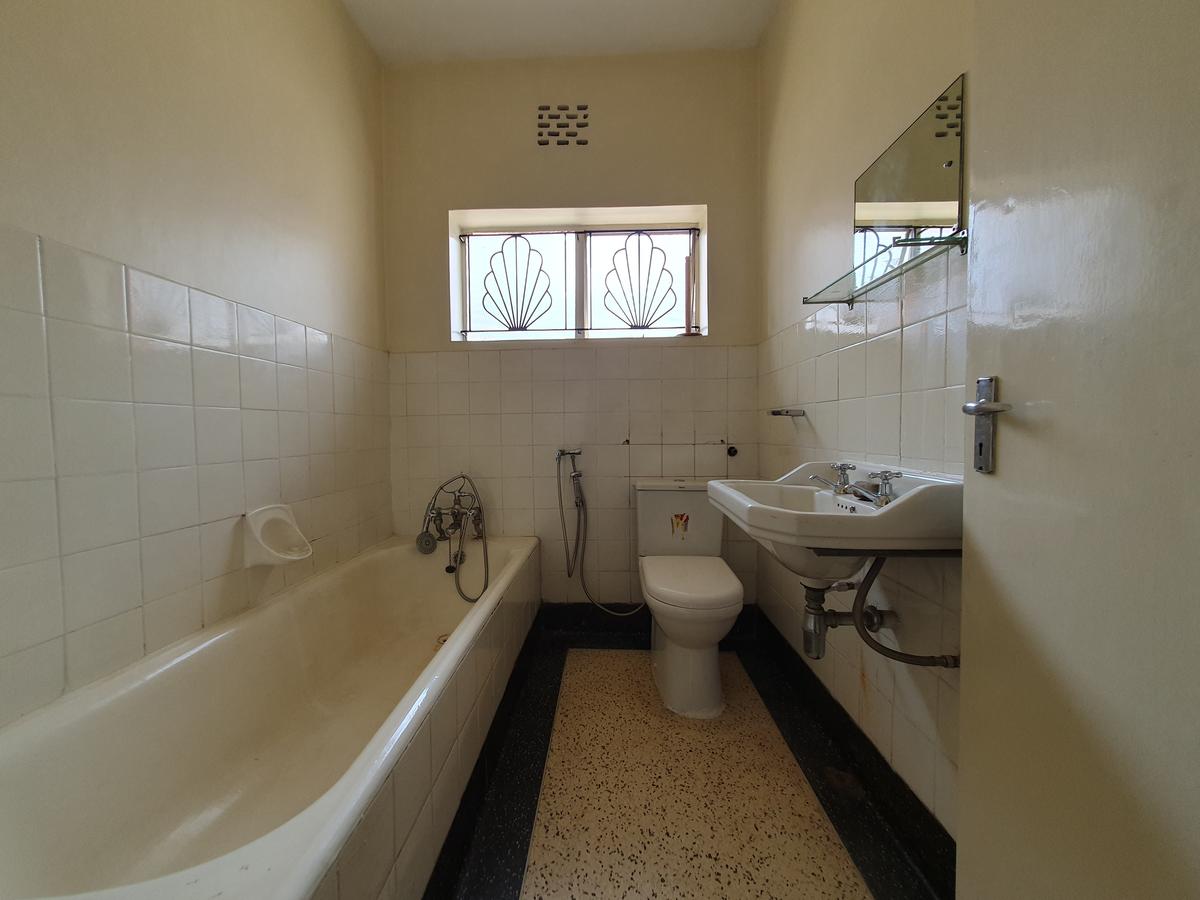 4 Bed Apartment with En Suite at Wambugu Rd - 16