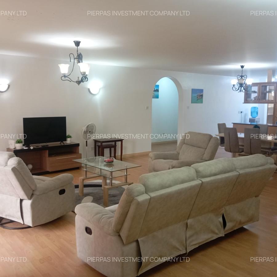 3 Bed Townhouse with En Suite in Brookside - 18