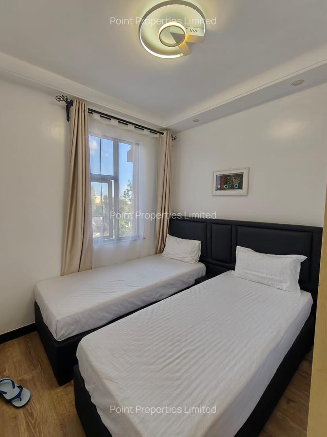 3 Bed Apartment with En Suite in Lavington - 11