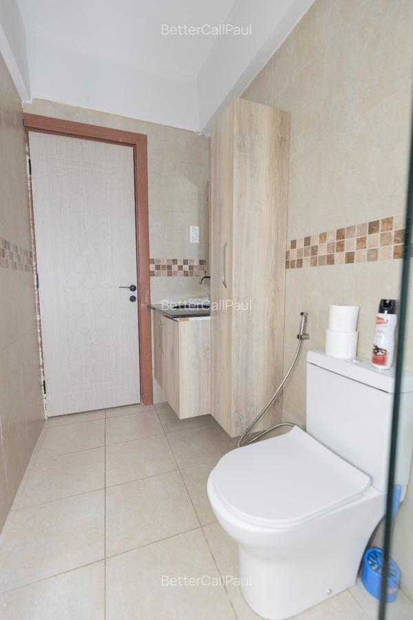 Serviced 3 Bed Apartment with En Suite at Rose Avenue - 8