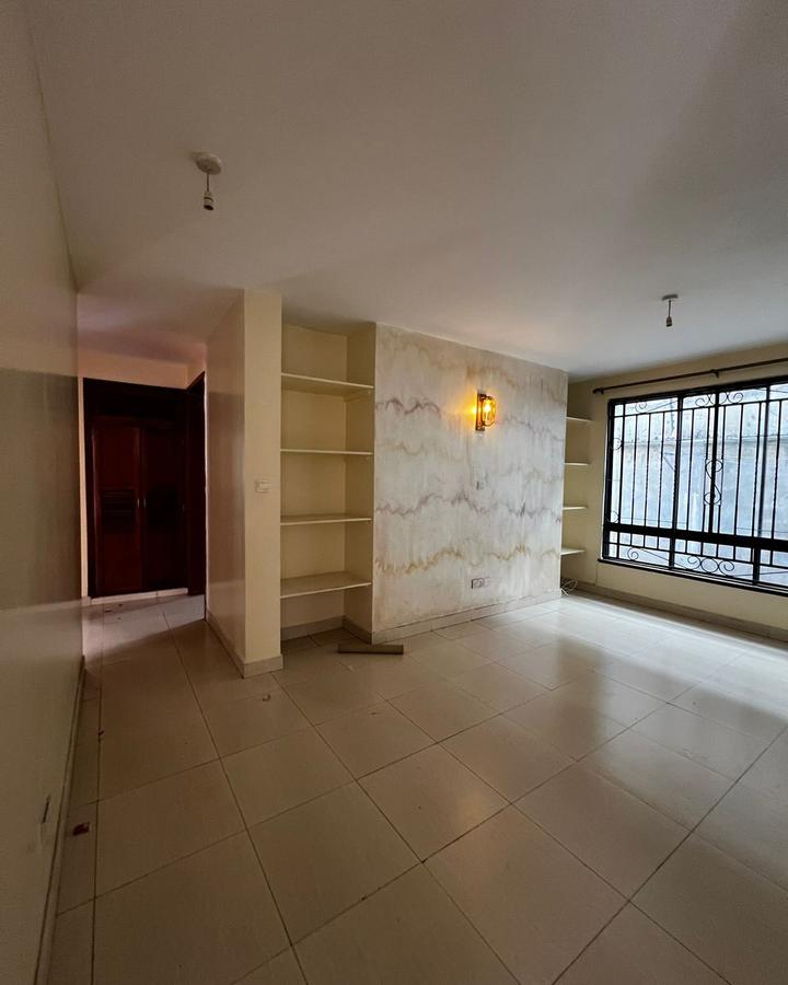 3 Bed Apartment with En Suite in Lavington - 11