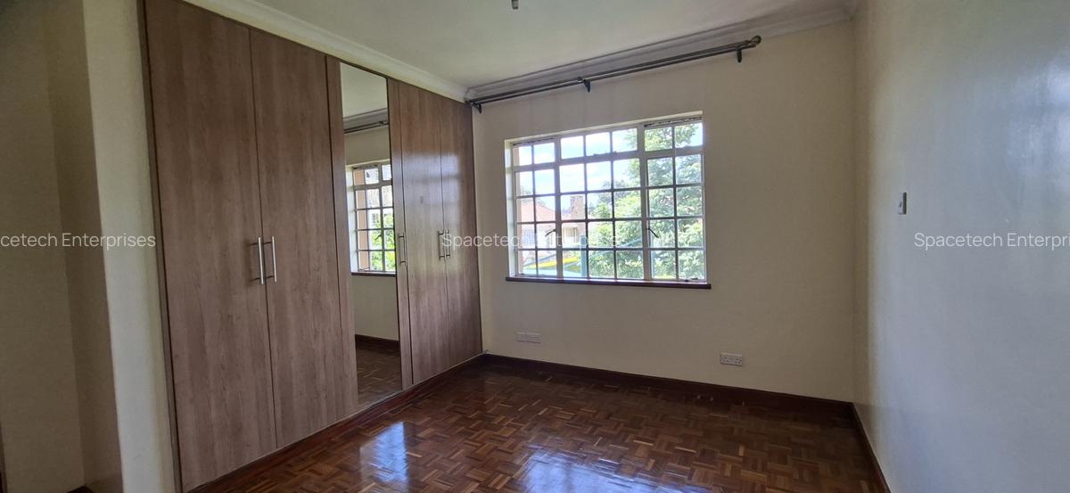 4 Bed Townhouse with En Suite in Kiambu Road - 13