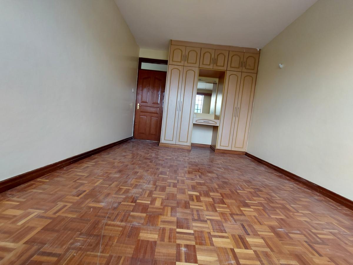 3 Bed Apartment with En Suite at Mbaazi Avenue - 17