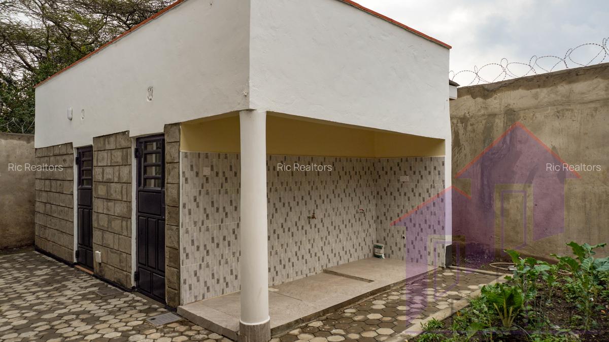4 Bed Townhouse with En Suite at Merisho Road - 19