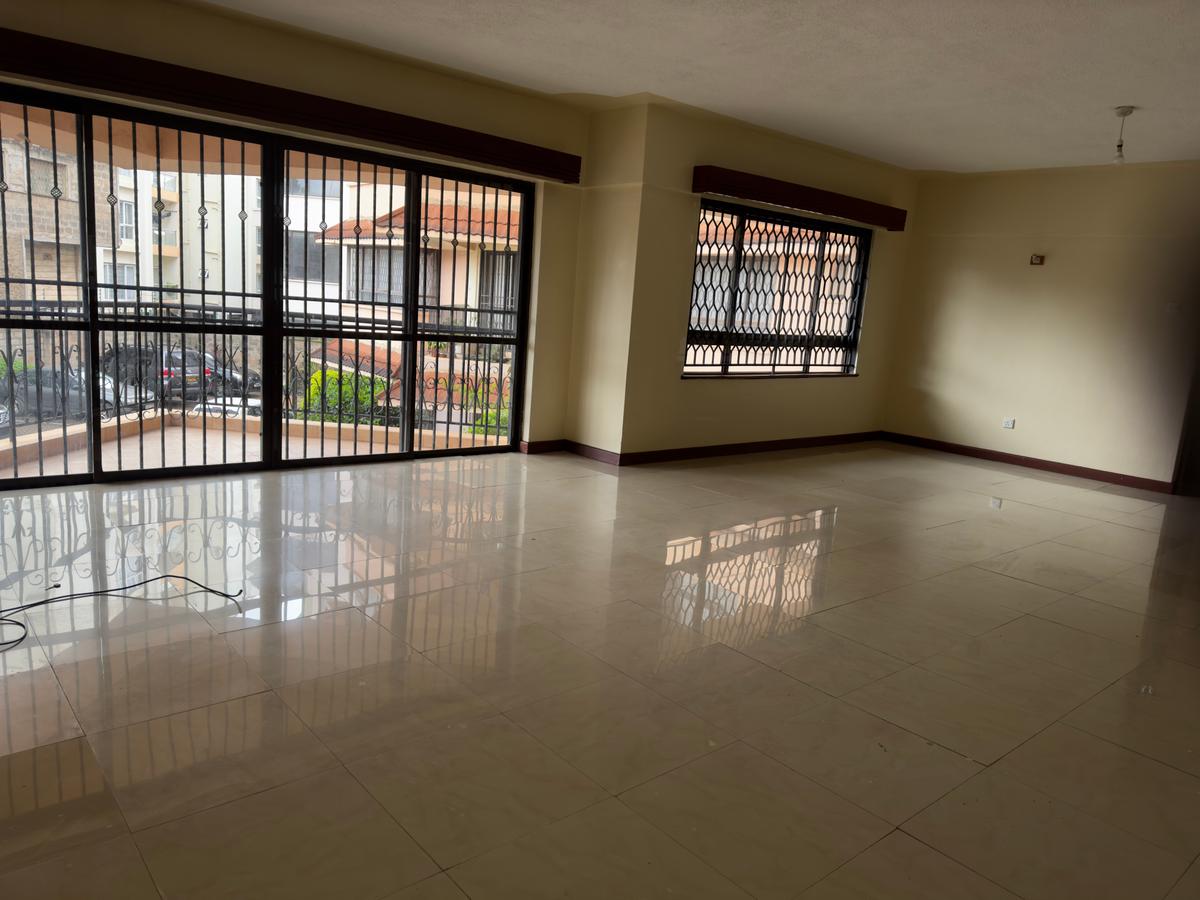 3 Bed Apartment with En Suite at Lantana Road - 2