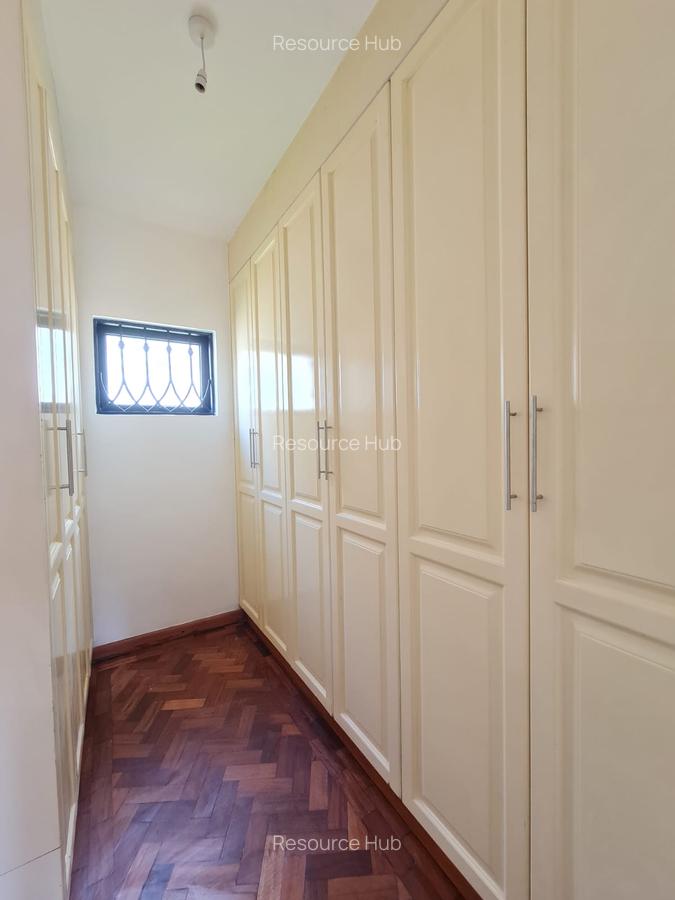 5 Bed House with En Suite at Loresho - 19