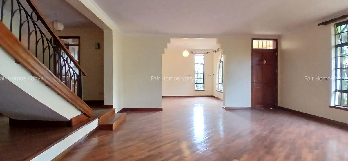 4 Bed Townhouse with En Suite at Lavington Green - 10