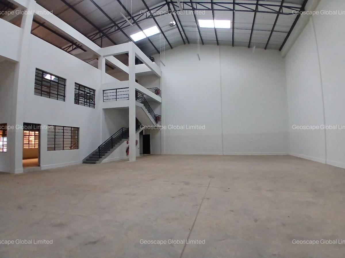 6,000 ft² Warehouse with Parking in Ruiru - 6