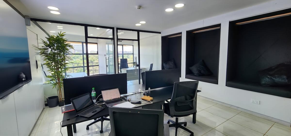 Furnished 1,295 ft² Office with Backup Generator in Westlands Area - 12